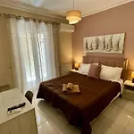 Ira Apartment *