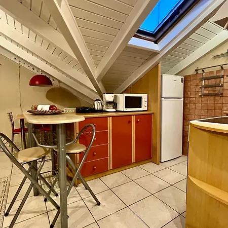 Ira * Lassi (Kefalonia)