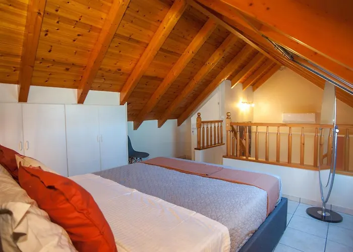 Ira アパート ラッシ