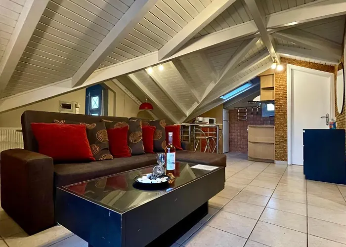 Ira アパート ラッシ